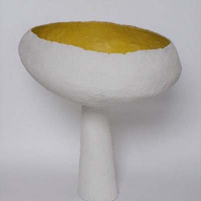 Bokaal met gele binnenkant, steengoed, tegellijm, 55 cm h, 2021